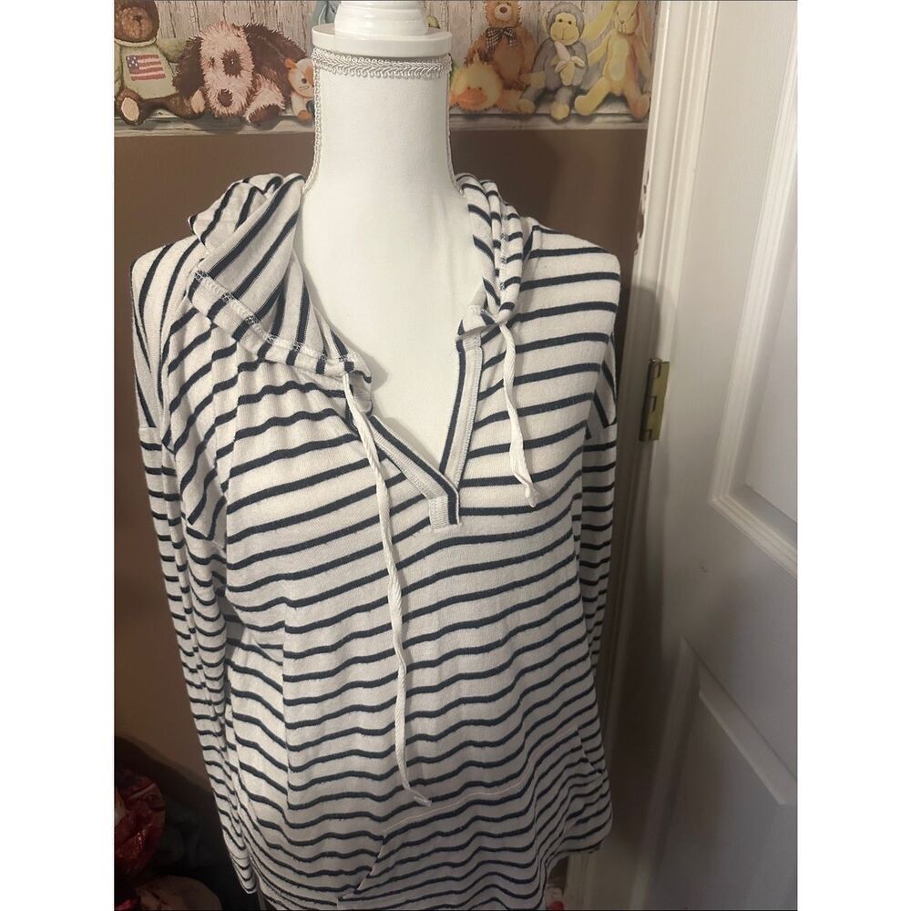Market & Spruce sweater hoodie size medium